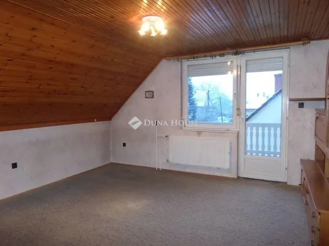 Eladó ház Szentlőrinc 181 nm