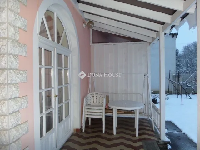 Eladó ház Szentlőrinc 181 nm