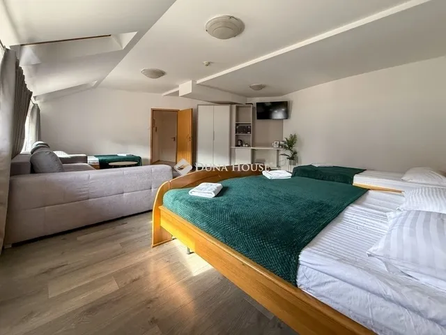 Eladó lakás Pécs 88 nm