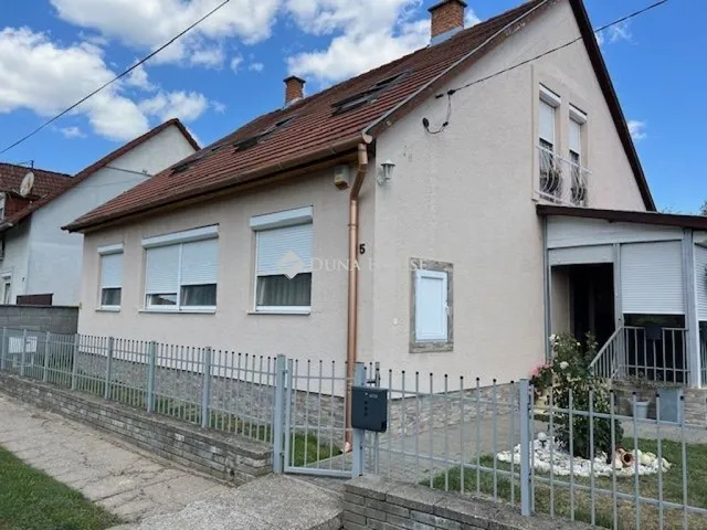 Eladó ház Sásd 150 nm