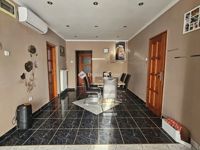 Eladó ház Magyarszék 220 nm