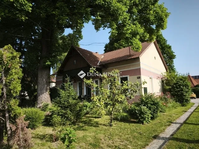 Eladó ház Bonyhád 150 nm