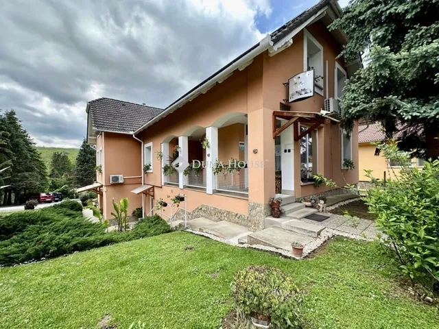 Eladó ház Abaliget 195 nm