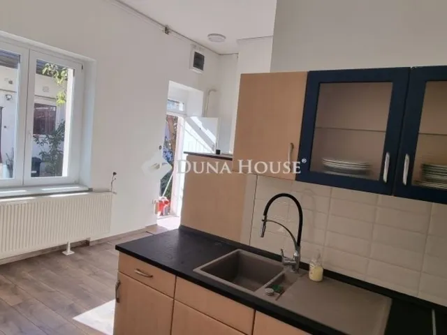 Eladó lakás Pécs 49 nm