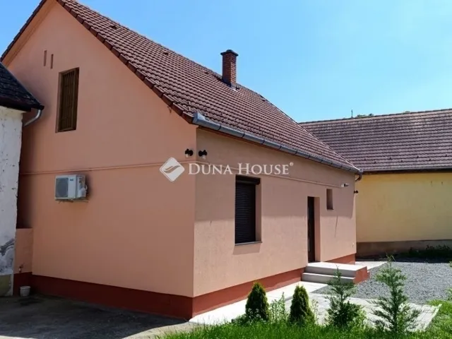 Eladó ház Lippó 80 nm