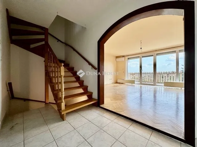 Eladó ház Pécs 200 nm