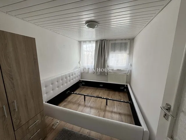 Eladó ház Pécs 198 nm