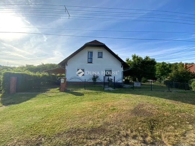 Eladó ház Mecseknádasd 132 nm