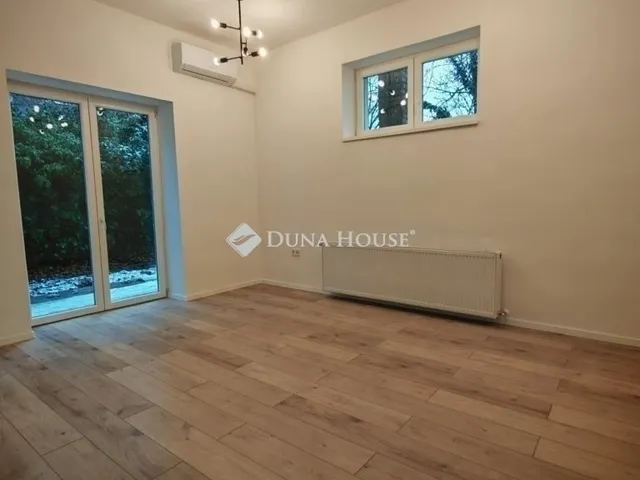 Eladó lakás Pécs 70 nm