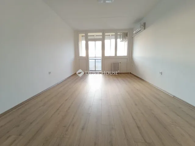 Eladó lakás Pécs 52 nm