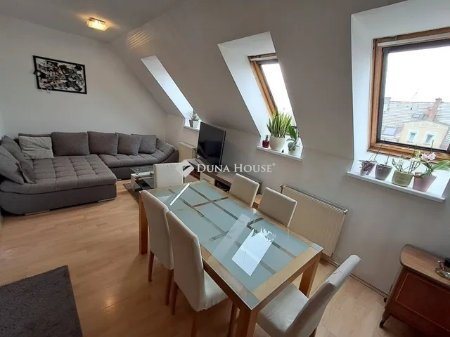 Eladó lakás Pécs 65 nm