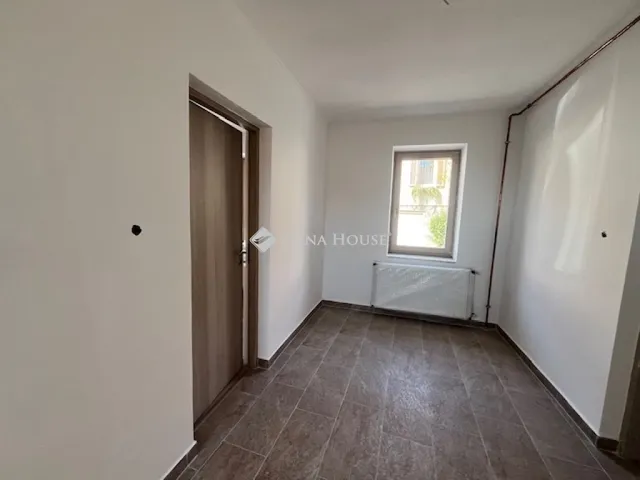 Eladó lakás Pécs 69 nm