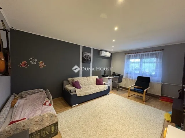 Eladó lakás Pécs 84 nm