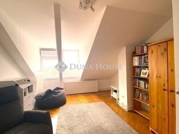 Eladó lakás Pécs 80 nm