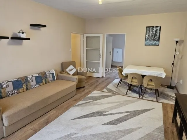 Eladó lakás Pécs 54 nm