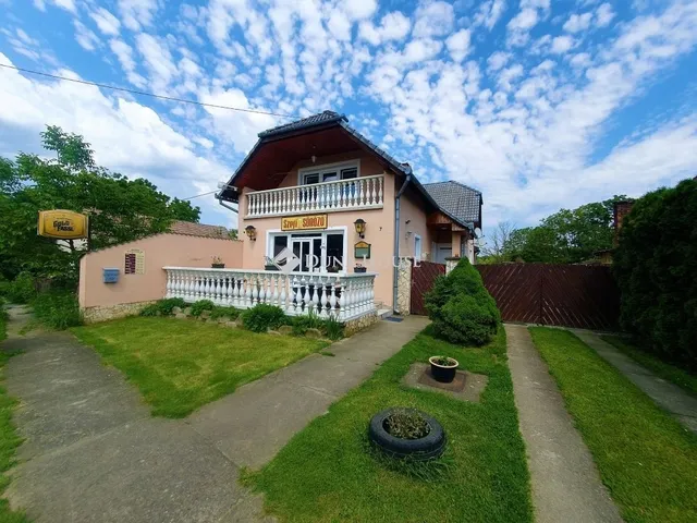 Eladó ház Nagyváty 185 nm