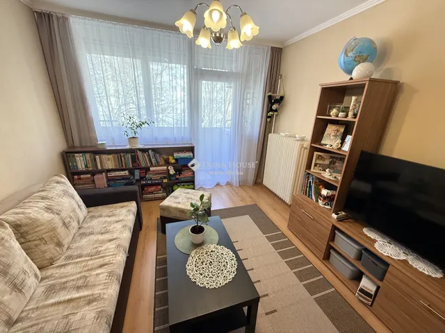 Eladó lakás Pécs, Berek u. 64 nm