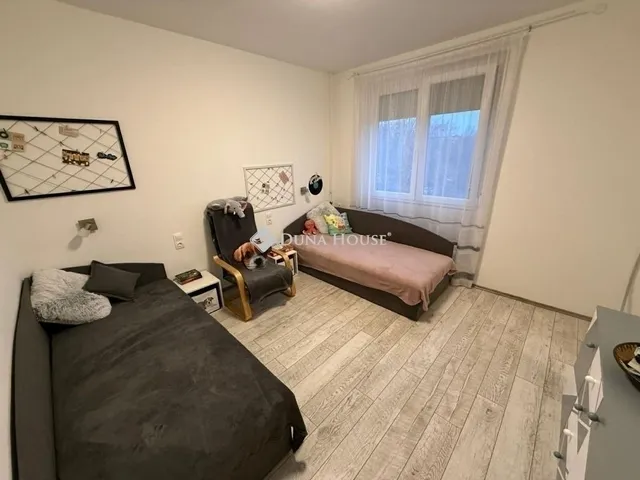 Eladó lakás Pécs 67 nm