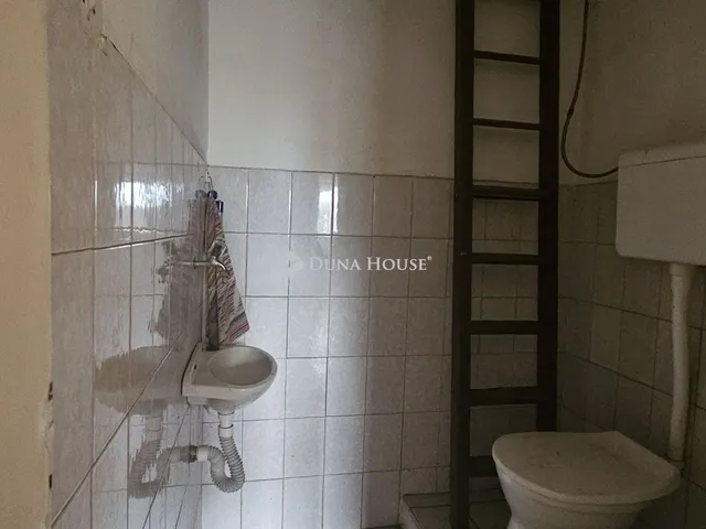 Eladó ház Pécs 180 nm