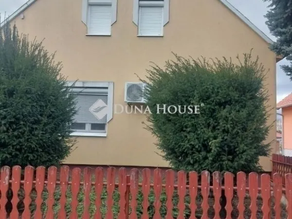 Eladó ház Kozármisleny 180 nm