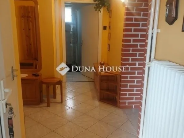 Eladó ház Kozármisleny 180 nm