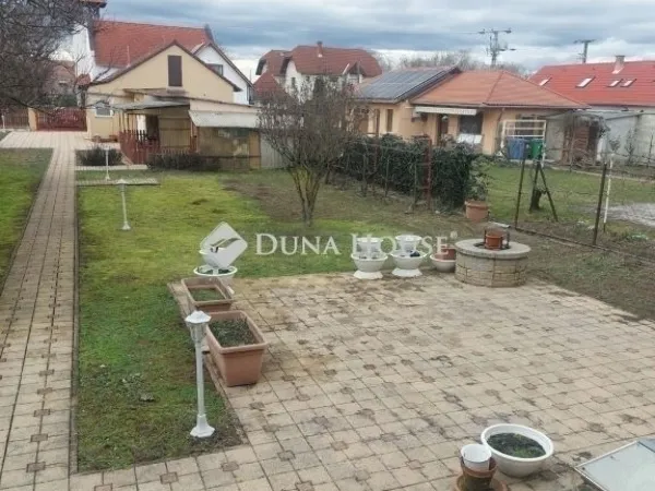 Eladó ház Kozármisleny 180 nm