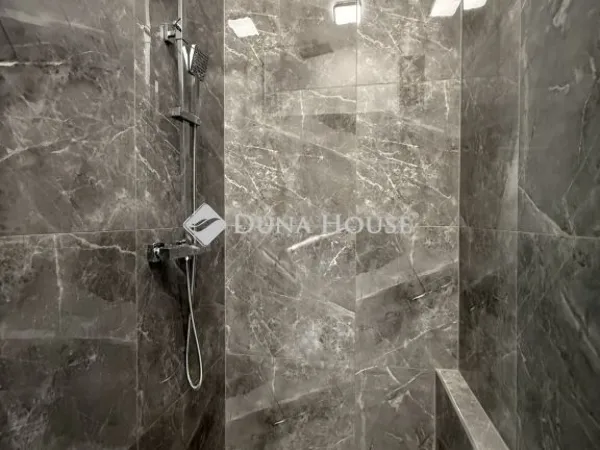 Eladó lakás Pécs 70 nm