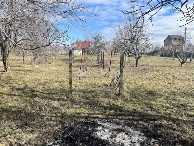 Eladó üdülő és hétvégi ház Romonya 12 nm