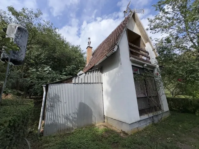 Eladó ház Keszü 50 nm