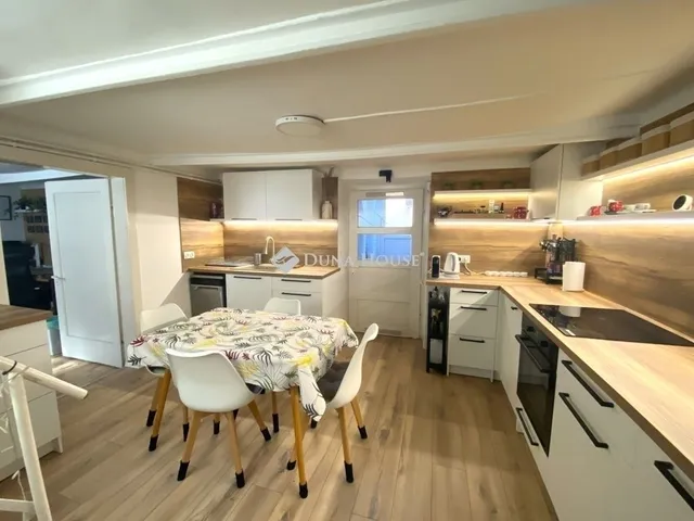 Eladó ház Pécs 85 nm