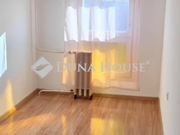 Eladó lakás Szentlőrinc 57 nm