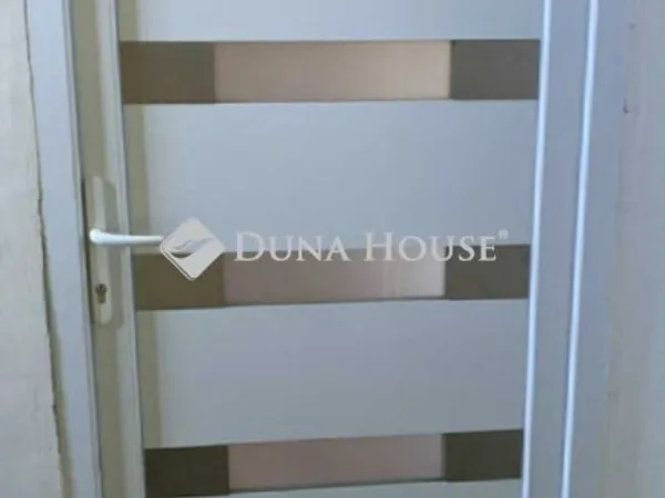 Eladó lakás Kővágószőlős 54 nm