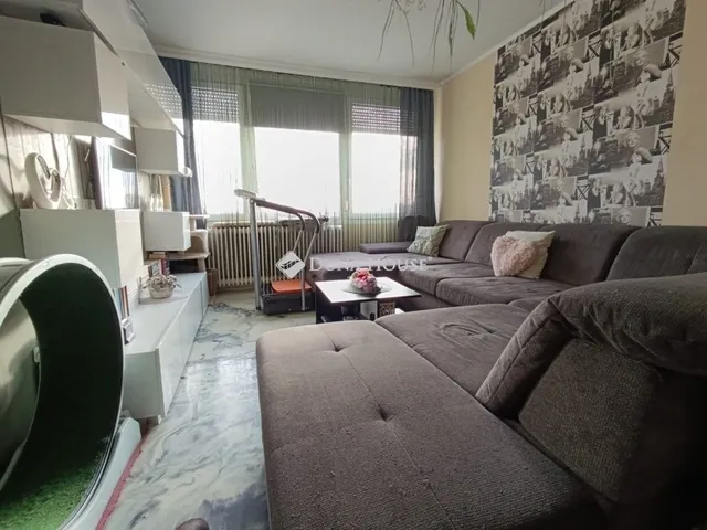 Eladó lakás Mohács 62 nm