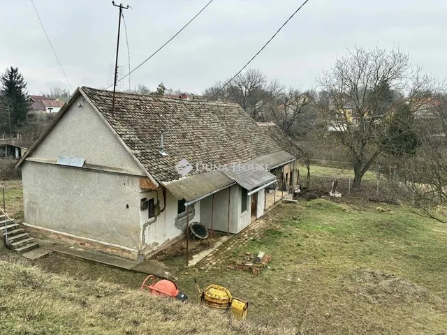 Eladó ház Hásságy 70 nm
