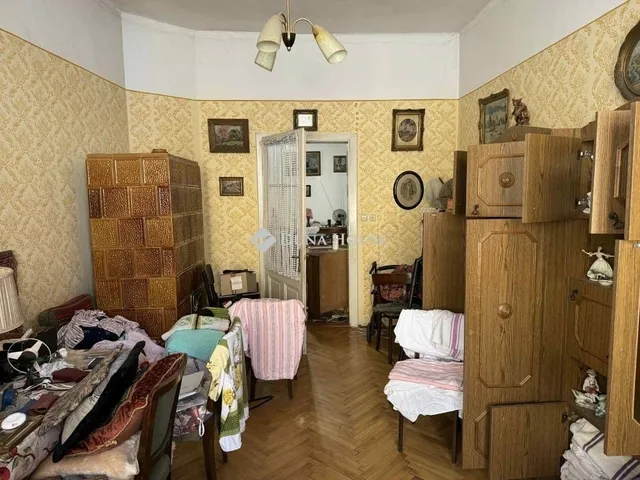 Eladó lakás Pécs 68 nm