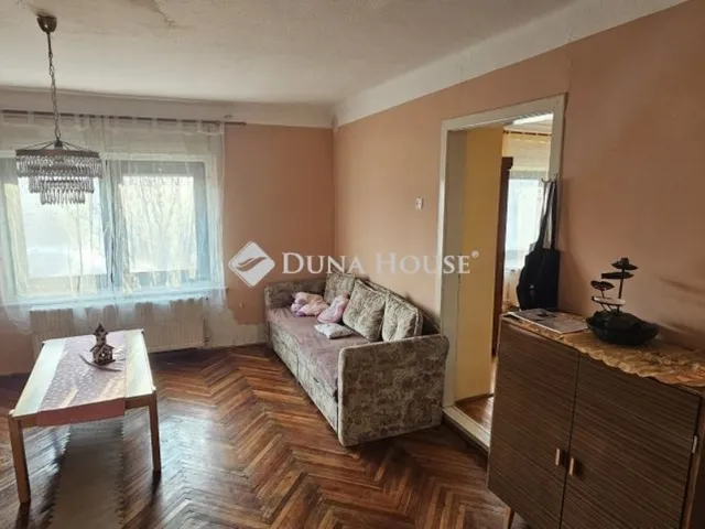 Eladó ház Véménd 79 nm