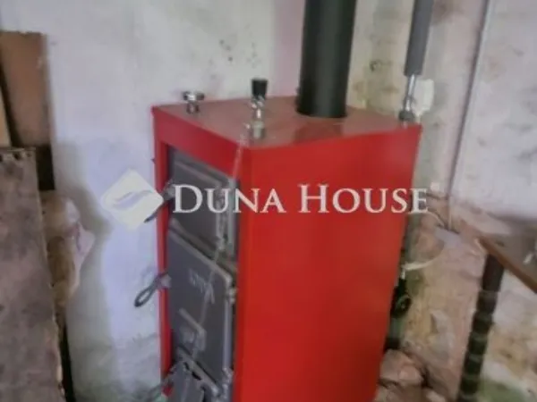 Eladó ház Véménd 79 nm