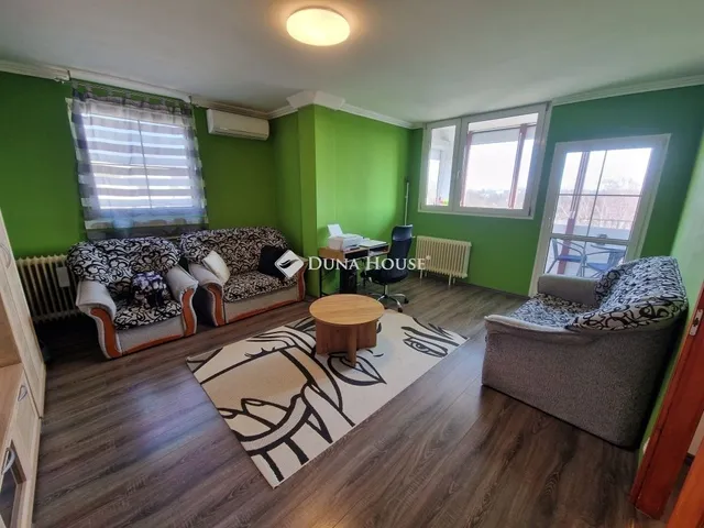 Eladó lakás Mohács 71 nm