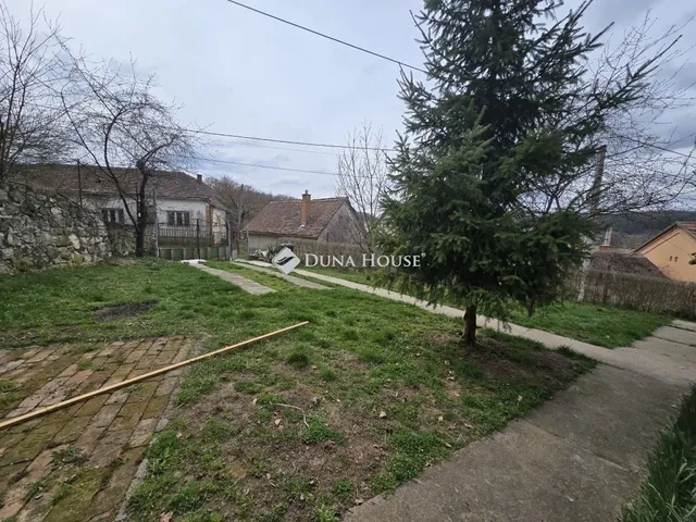 Eladó ház Mecsekpölöske 65 nm