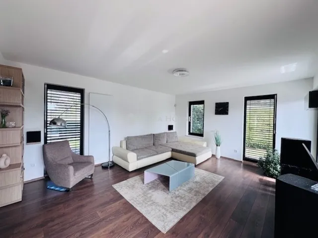 Eladó ház Pécs 174 nm