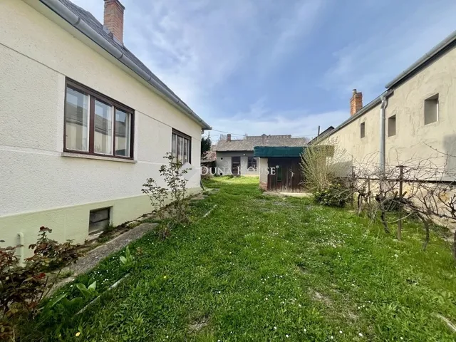 Eladó ház Mecseknádasd 100 nm