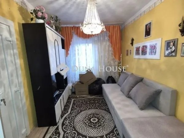 Eladó lakás Komló 52 nm