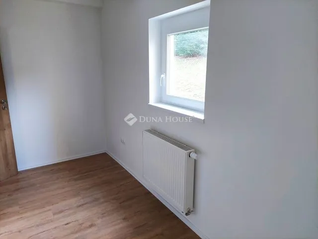 Eladó lakás Pécs 73 nm
