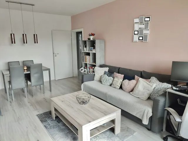 Eladó lakás Pécs, Olga utca 63 nm