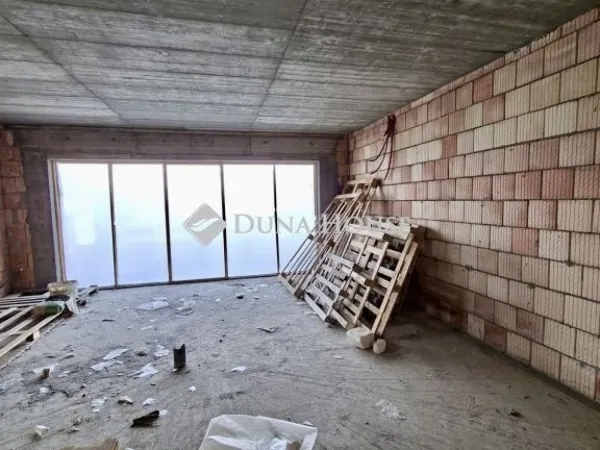 Eladó ház Mohács 333 nm