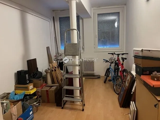 Eladó lakás Pécs 79 nm