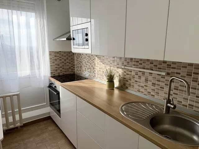 Eladó lakás Pécs 39 nm