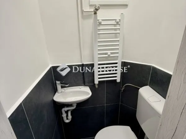 Eladó lakás Pécs 45 nm