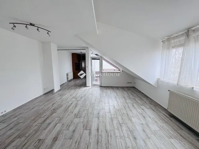 Eladó lakás Pécs 106 nm