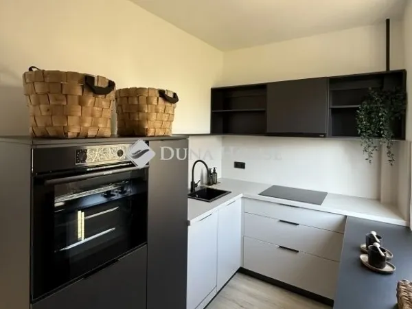 Eladó lakás Pécs 52 nm